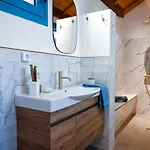 Case de vacanță Amici With Outdoor Jacuzzi Andipáta