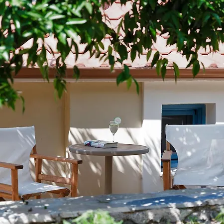 度假居 Amici With Outdoor Jacuzzi Andipáta