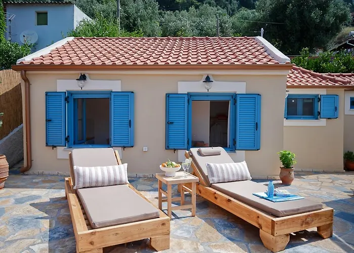 Amici With Outdoor Jacuzzi
